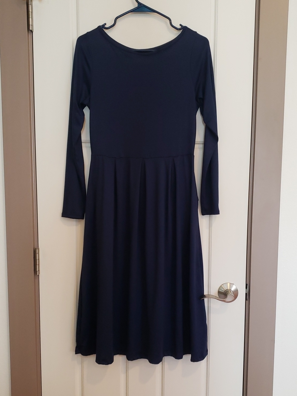 Women's Size Small Dark Blue Dress, long sleeves, pockets
